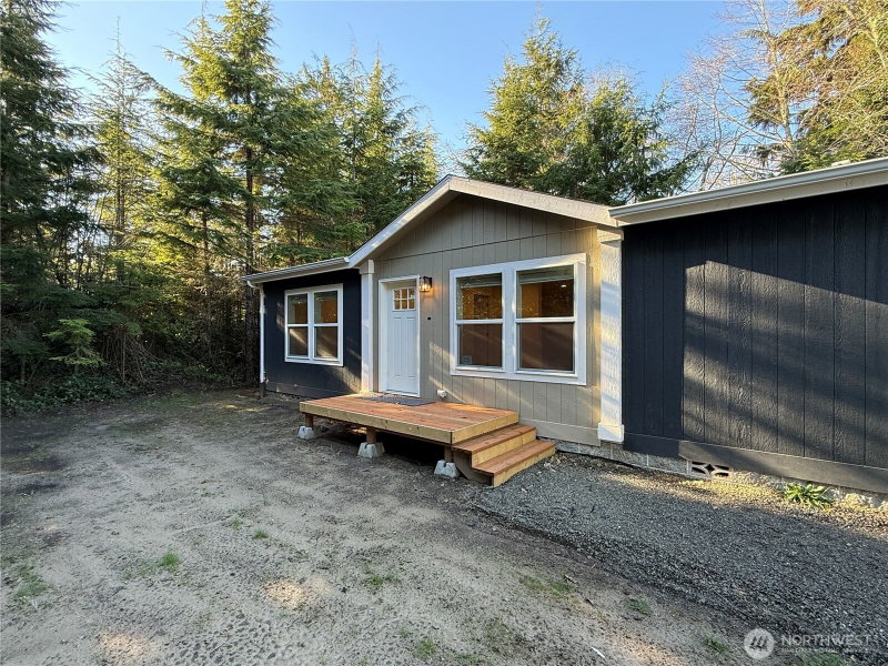 20403 Crane Place photo 2