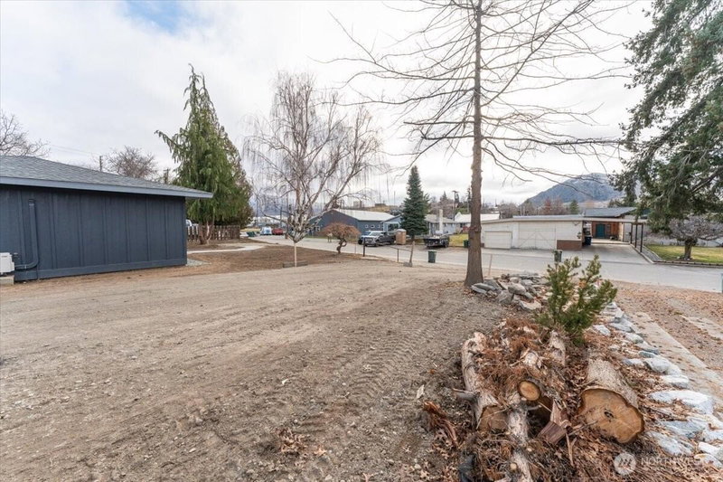 919 E Johnson(Lot 11) Avenue photo 2