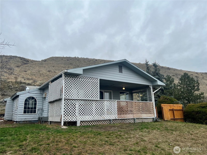 111 Lower Tower Street photo 1