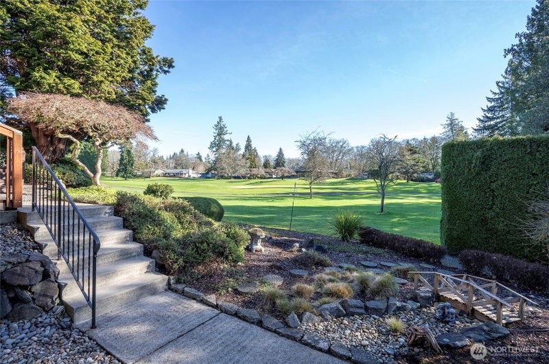8401 Amber Drive SW photo 2