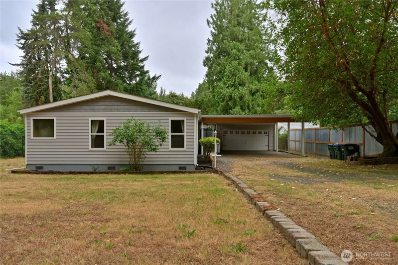 6827 Holmes Island Road SE photo 2
