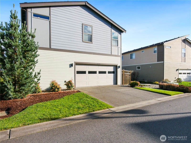 32749 Maple Avenue SE photo 2