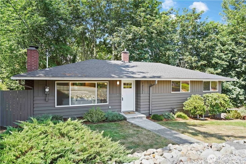 18331 38th Avenue S photo 1