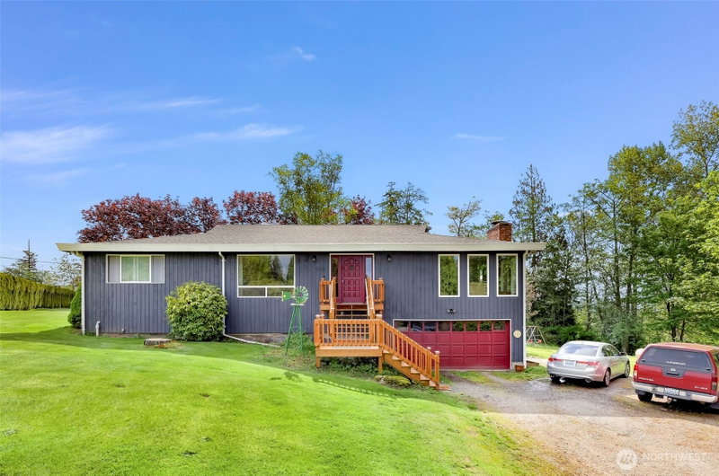 9652 Ronald Drive photo 2