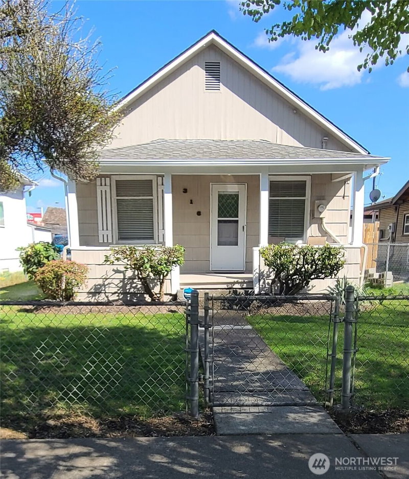 316 S Division Street photo 2