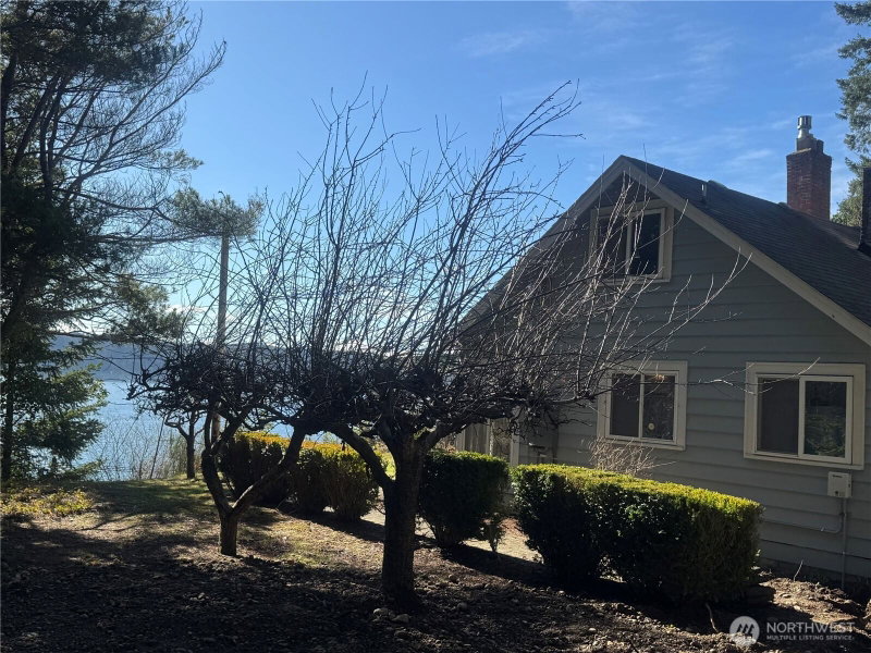 7350 NE north shore Road photo 2