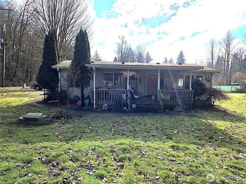 208 Burma Road photo 1