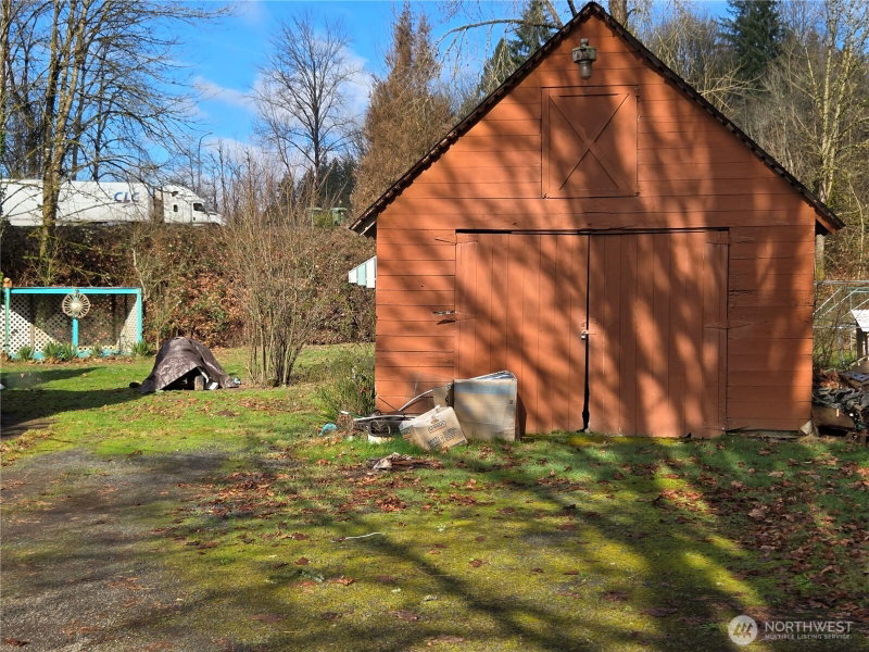 208 Burma Road photo 2