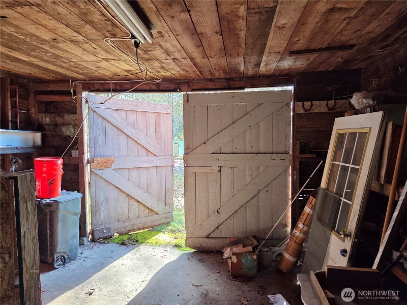 208 Burma Road photo 25