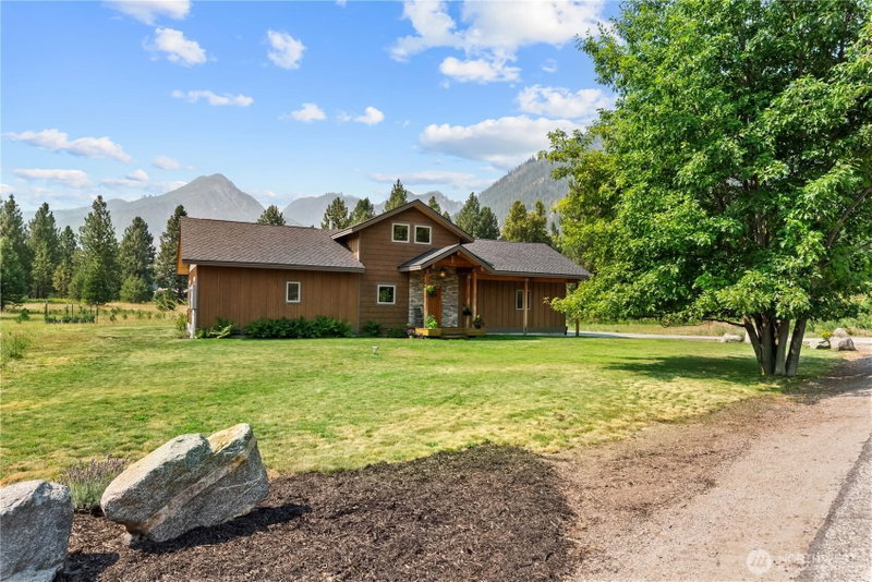 12503 Shore Street photo 2