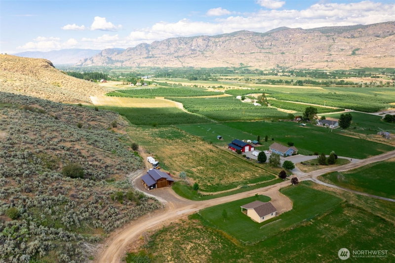 36 Rooster Flats photo 6