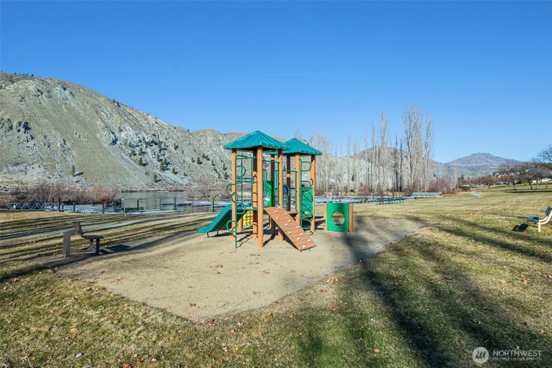 540 Lake Front Drive photo 40