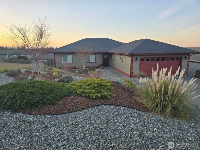 40 Topaz Way photo 40