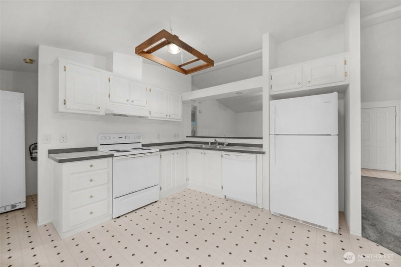 9425 56 Street SE #40 photo 23
