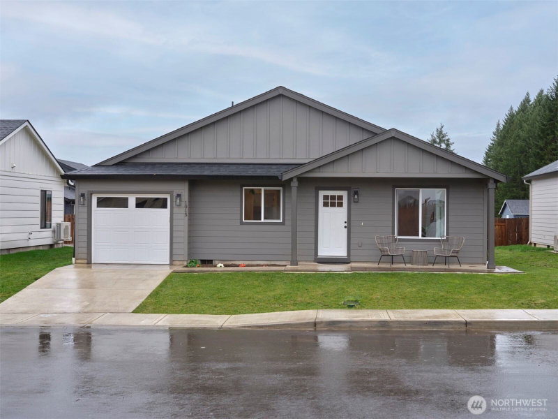 1015 Peach Road photo 2