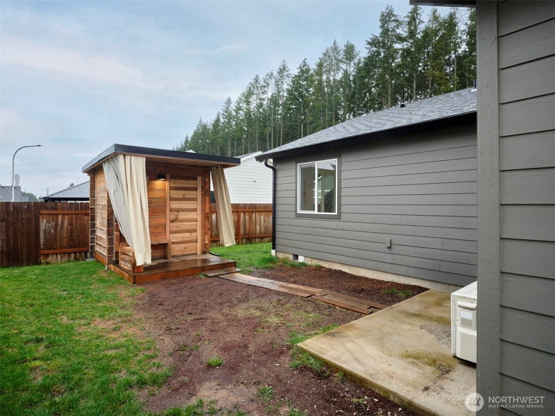 1015 Peach Road photo 35