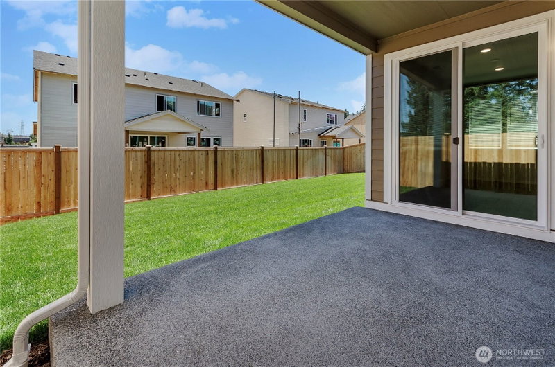 18309 37th Avenue E photo 32
