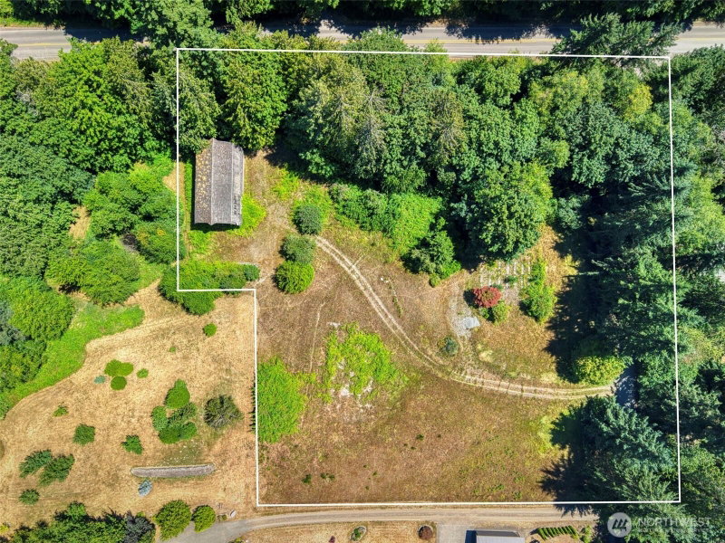 9590 NE Leprechaun Lane photo 1