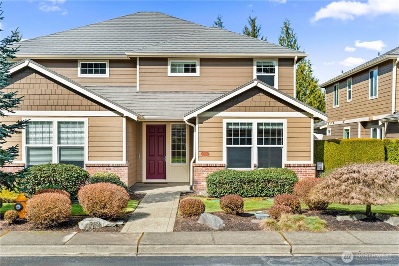 3701 Kinsale Lane SE photo 2