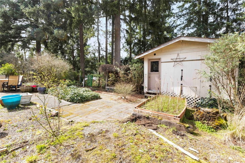 10730 Rampart Drive E photo 17