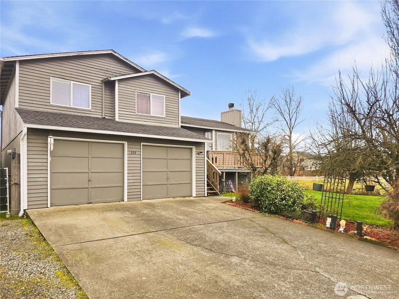 304 5th Avenue NW photo 2