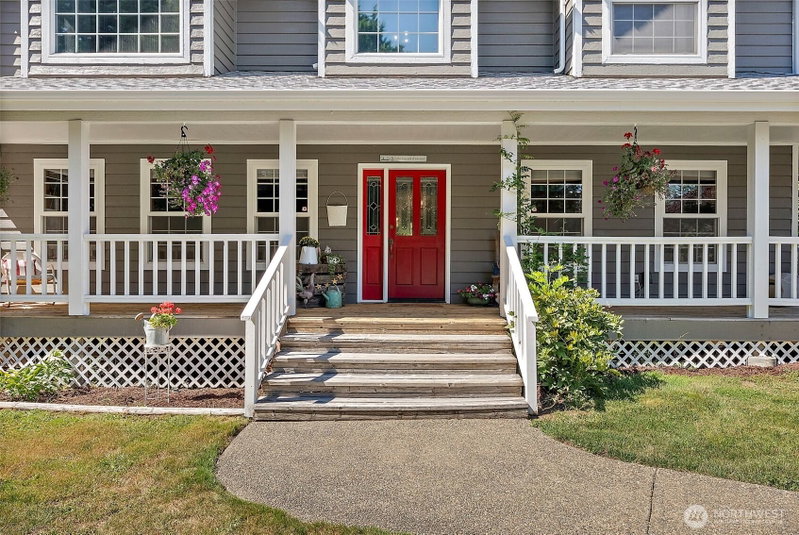 10410 152nd Street E photo 2