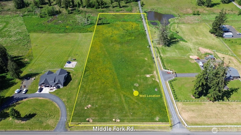 917 Middle Fork Road photo 2