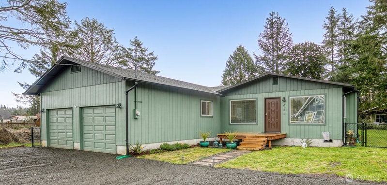 214 S Narwhal Loop SW photo 36