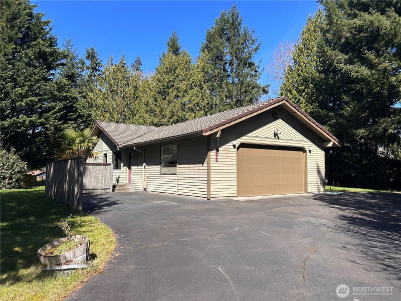 19216 SE 278th St photo 2