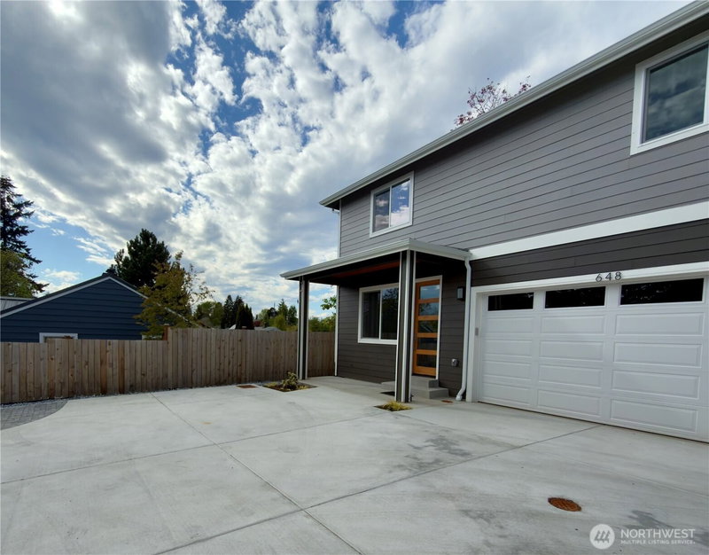 648 SW 139th Street photo 22