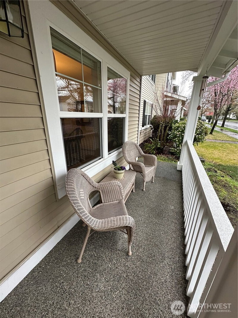 2766 McNeil Street photo 2