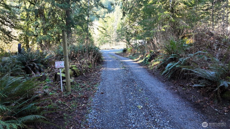 53613 Shular Road photo 2
