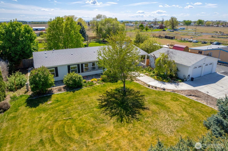 6293 NE Road 3.3 photo 1