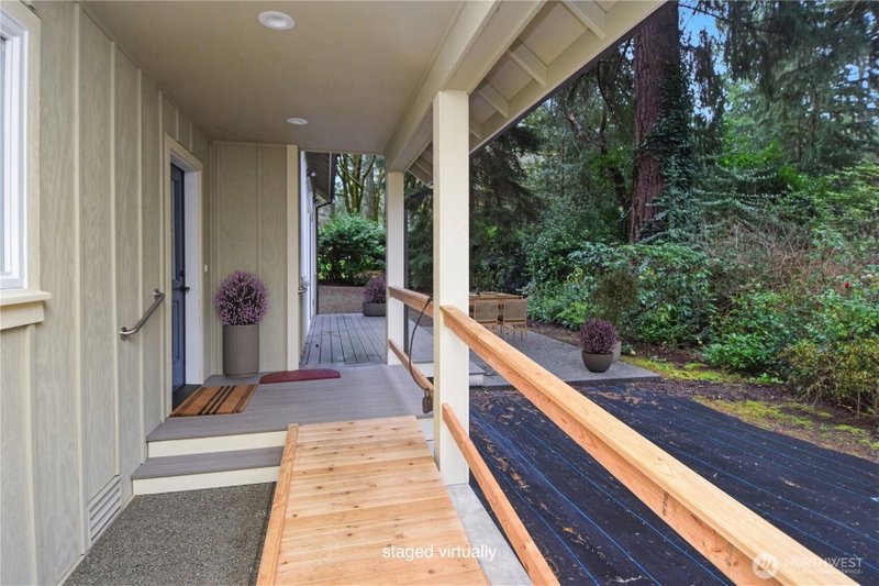 15915 Nesika Bay Road NE photo 2
