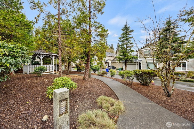 5300 Glenwood Avenue #R1 photo 26