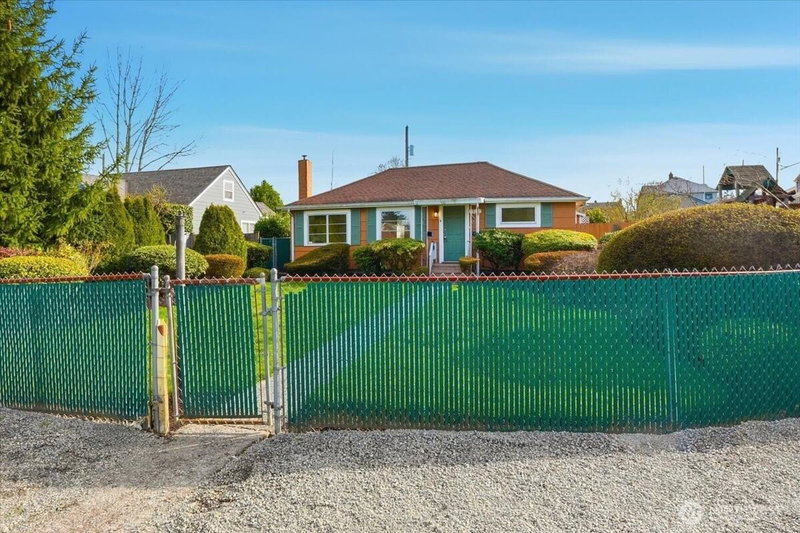 1122 S 62nd Street photo 20