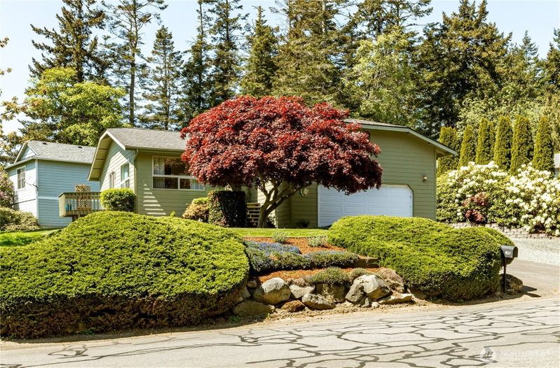 4114 Kingsway photo 2