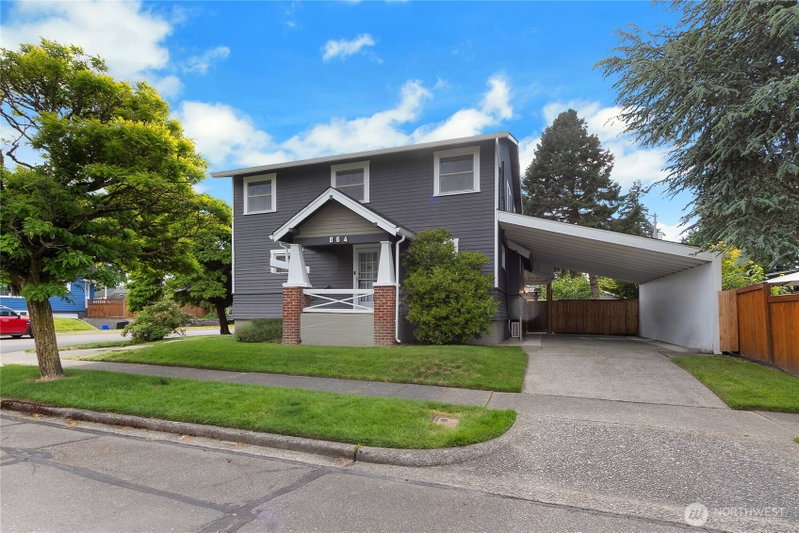 864 S Fife Street photo 35