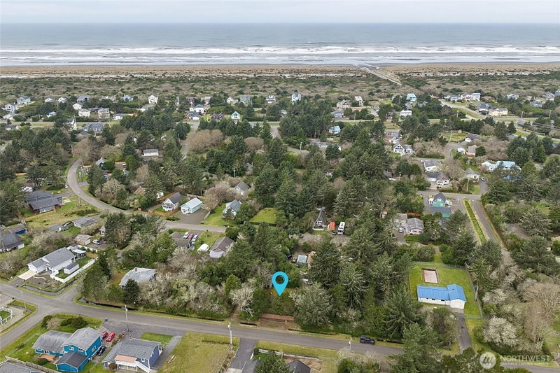 185 S Narwhal Loop SW photo 2
