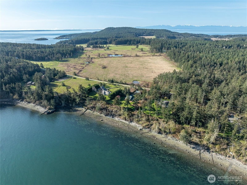 403 Eliza Road photo 2