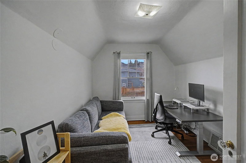 841 Red Apple Road photo 37