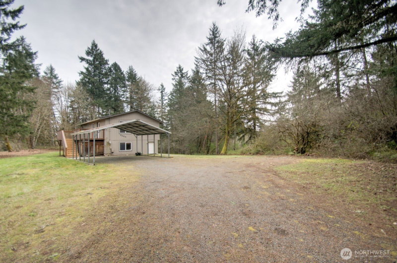 9839 Mullen Road SE photo 21