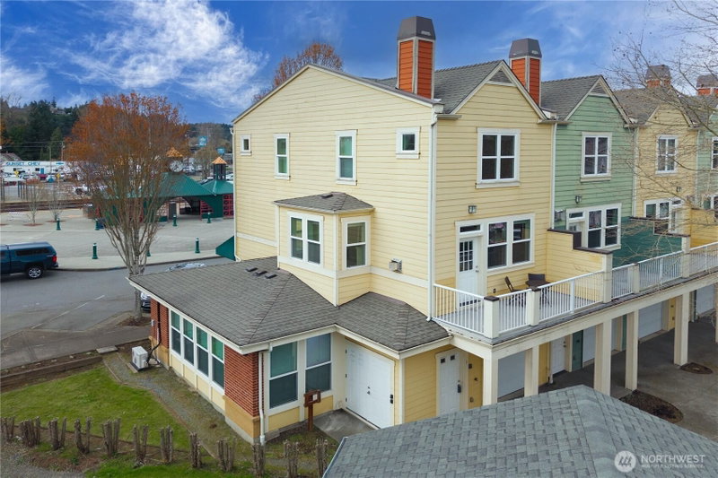 816 Cherry Avenue #1A&B photo 1