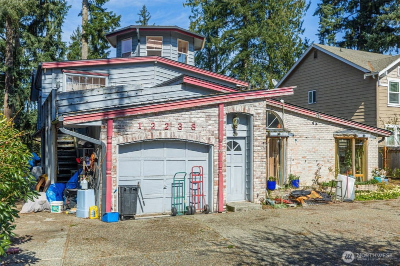 12238 NE 70th Street photo 2