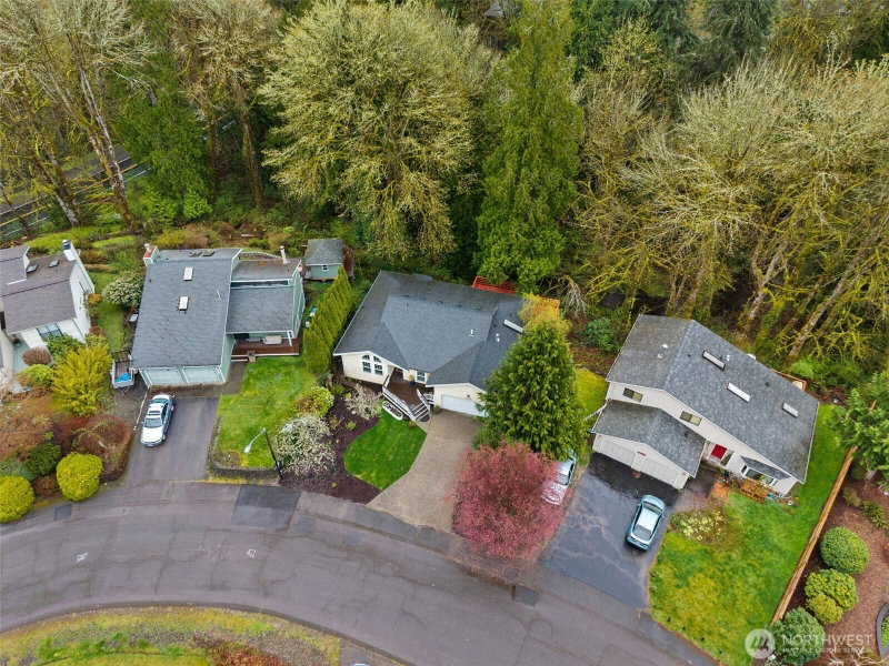 2415 SW Tyndell Circle photo 2