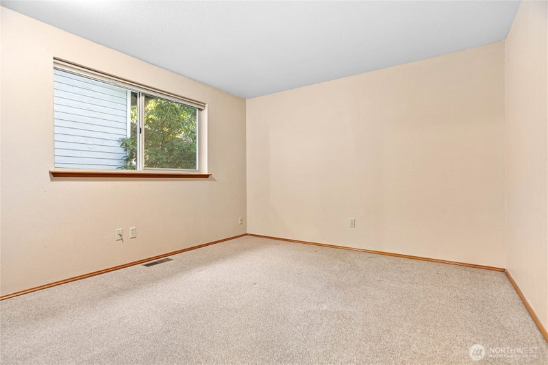 74 N Point Drive photo 39