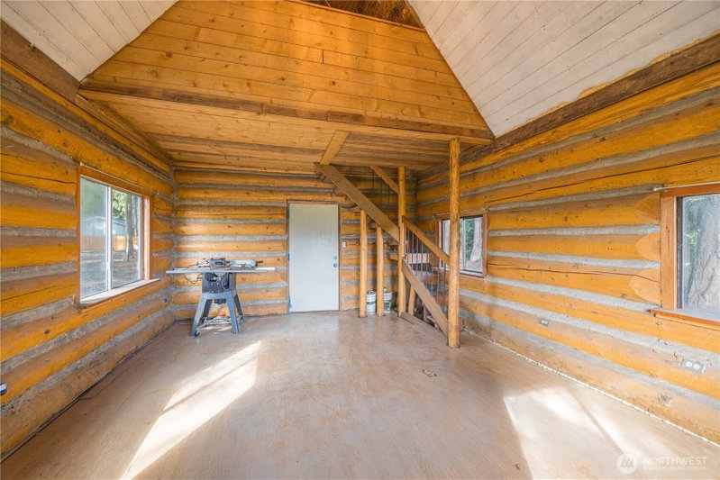 202 Home Lane photo 37