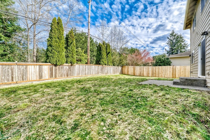27910 227th Court SE photo 24