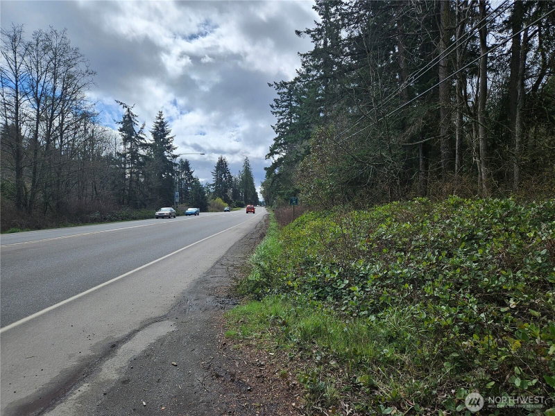8220 Hwy 20 photo 1