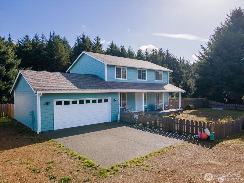 169 Ocean Boulevard photo 2